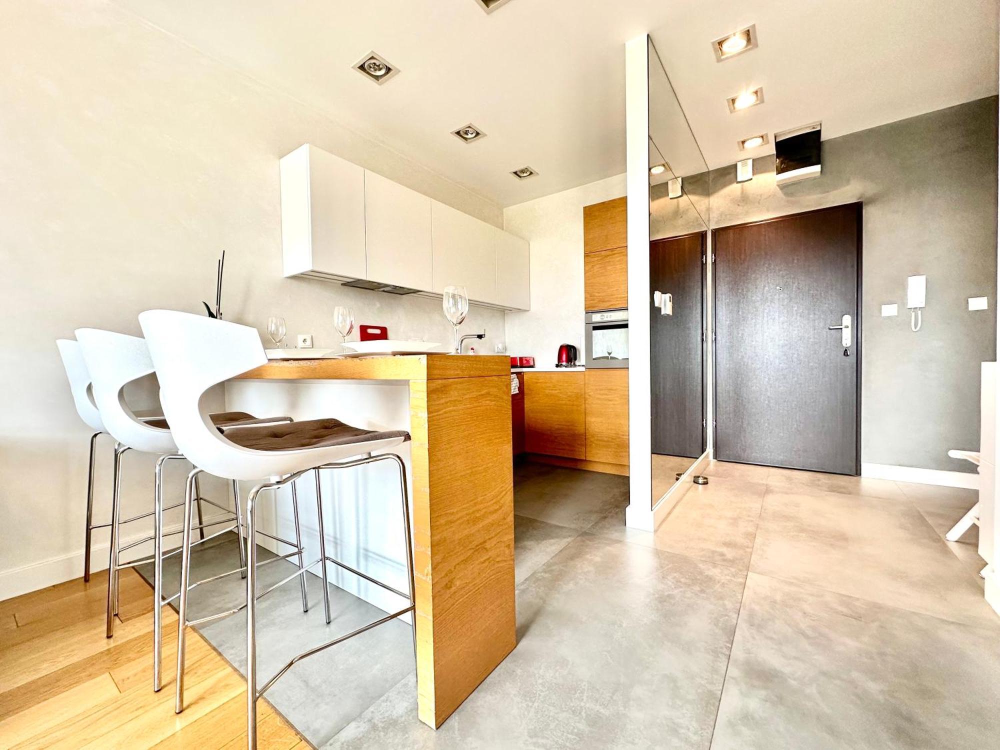 Podwale 2 Apartment - Self Check-In 20H ~Parking & Lift Wrocław Zewnętrze zdjęcie